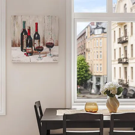 Allmenningen Apartament *